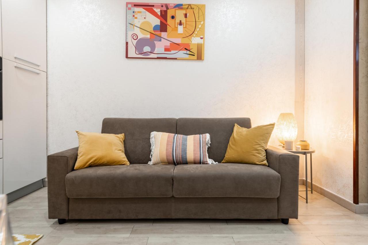 Yhellow Home Comfy Apartment Барі Екстер'єр фото