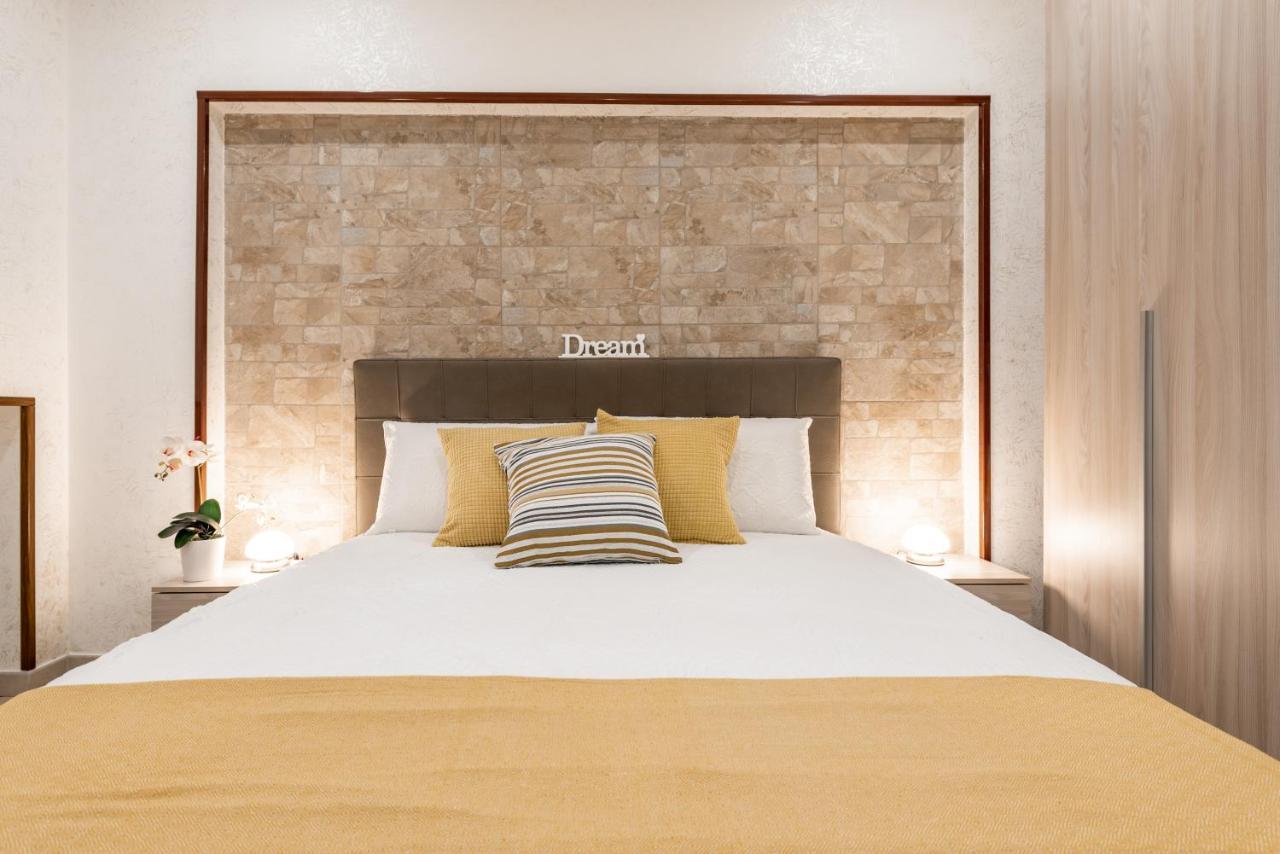 Yhellow Home Comfy Apartment Барі Екстер'єр фото